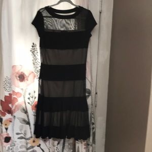 Navy Dress with tan underlay Size 12 Womens. R &M Richards